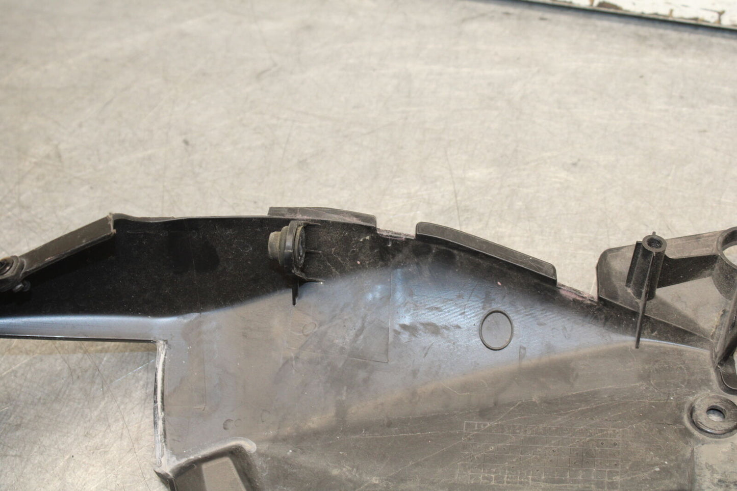 09-12 KAWASAKI NINJA ZX6R REAR TAILLIGHT BRAKE LIGHT TRIM BB640