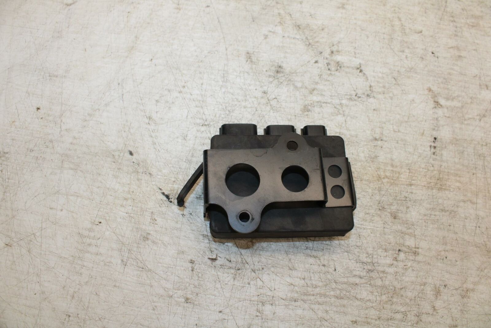 17-20 KAWASAKI NINJA 650 RELAY ASSEMBLY FUSE BOX BB364