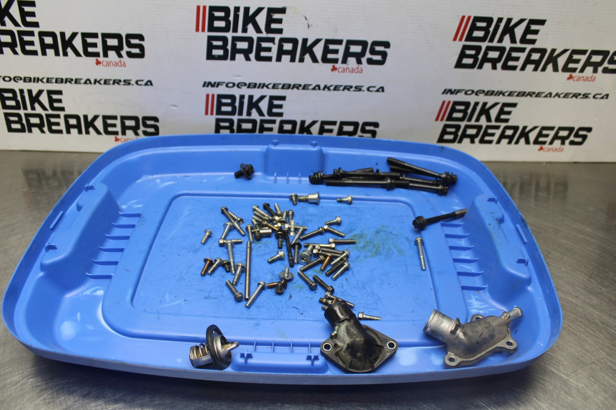 06-07 SUZUKI GSXR 600 ENGINE MOUNTING BOLTS HARDWARE MOTOR SCREWS BB848