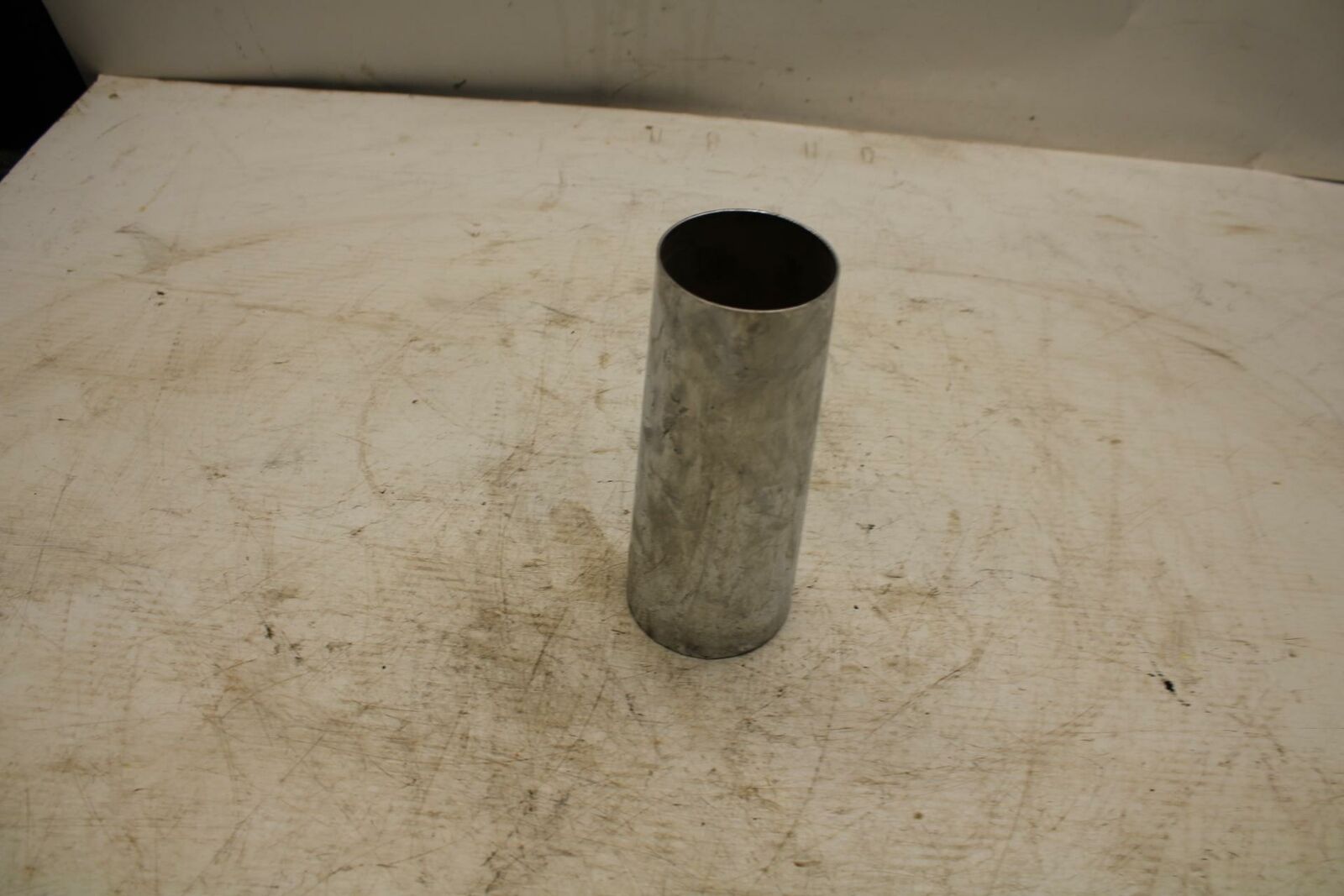 05-09 SUZUKI BOULEVARD C90 FRONT FORK LOWER COVERS BOTTOM GUARDS SHIELD BB357  