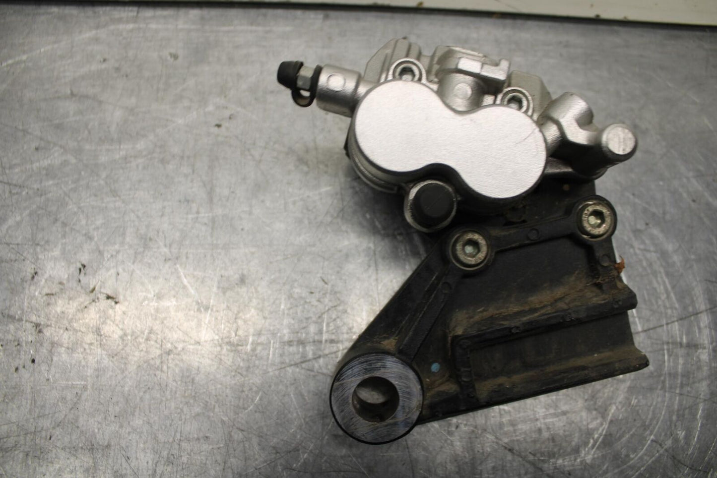 08-12 KAWASAKI NINJA 250R EX250J REAR BACK BRAKE CALIPER W MOUNT BRACKET BB612