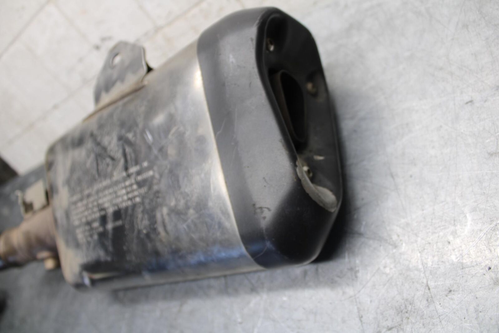 2012 Kawasaki Ninja ZX6R ZX600R EXHAUST PIPE MUFFLER SLIP ON CAN SILENCER BB529