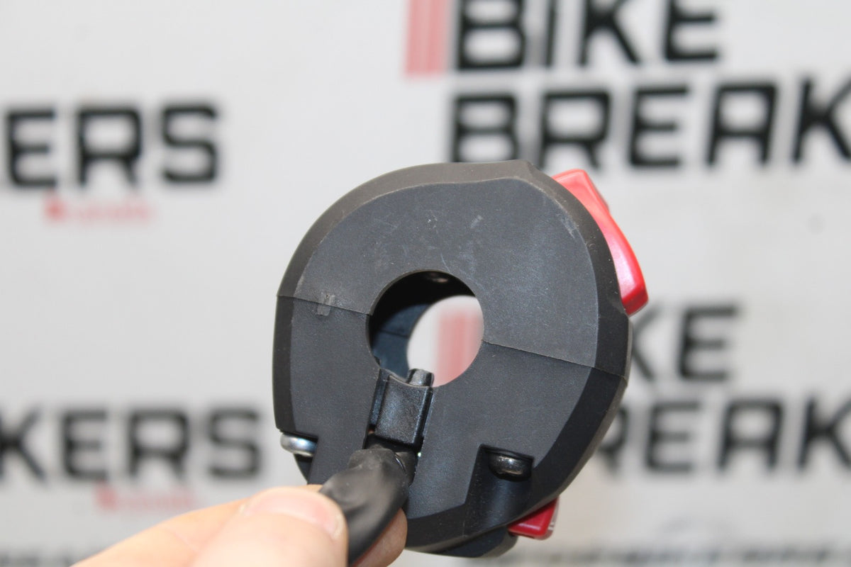 18 SUZUKI GSXR1000 RIGHT CLIP ON HANDLE KILL OFF START SWITCH SWITCHES BB642