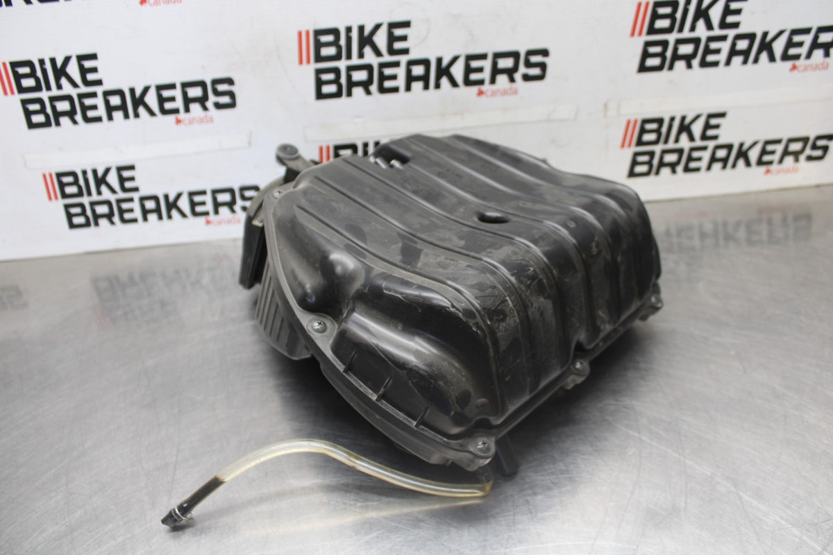 24-25 KAWASAKI NINJA ZX6R AIRBOX AIR INTAKE FILTER BOX BB939
