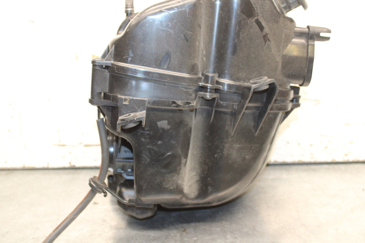 15-16 HONDA CB300F AIRBOX AIR INTAKE FILTER BOX BB740