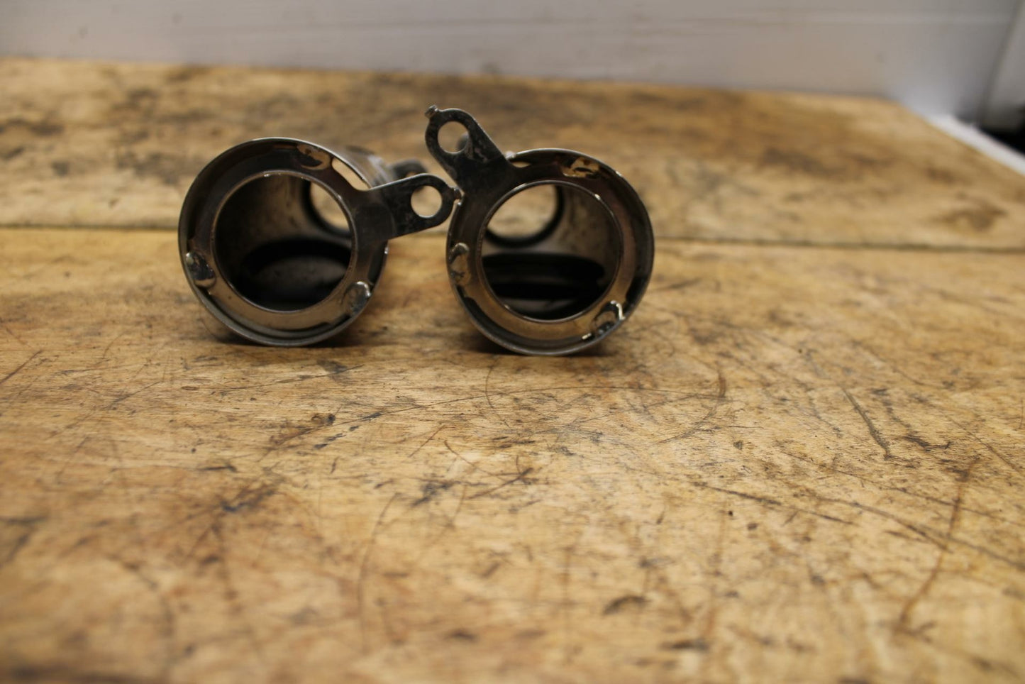 05-08 KAWASAKI VULCAN 1500 VN1500N CLASSIC FRONT FORK UPPER COVER GUARD BB343