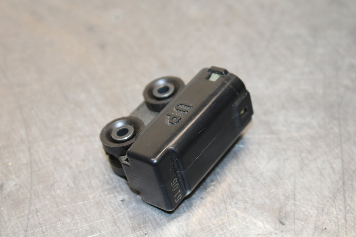 08-16 YAMAHA YZF R6 TIP OVER BANK ANGLE CRASH SENSOR SWITCH  BB131
