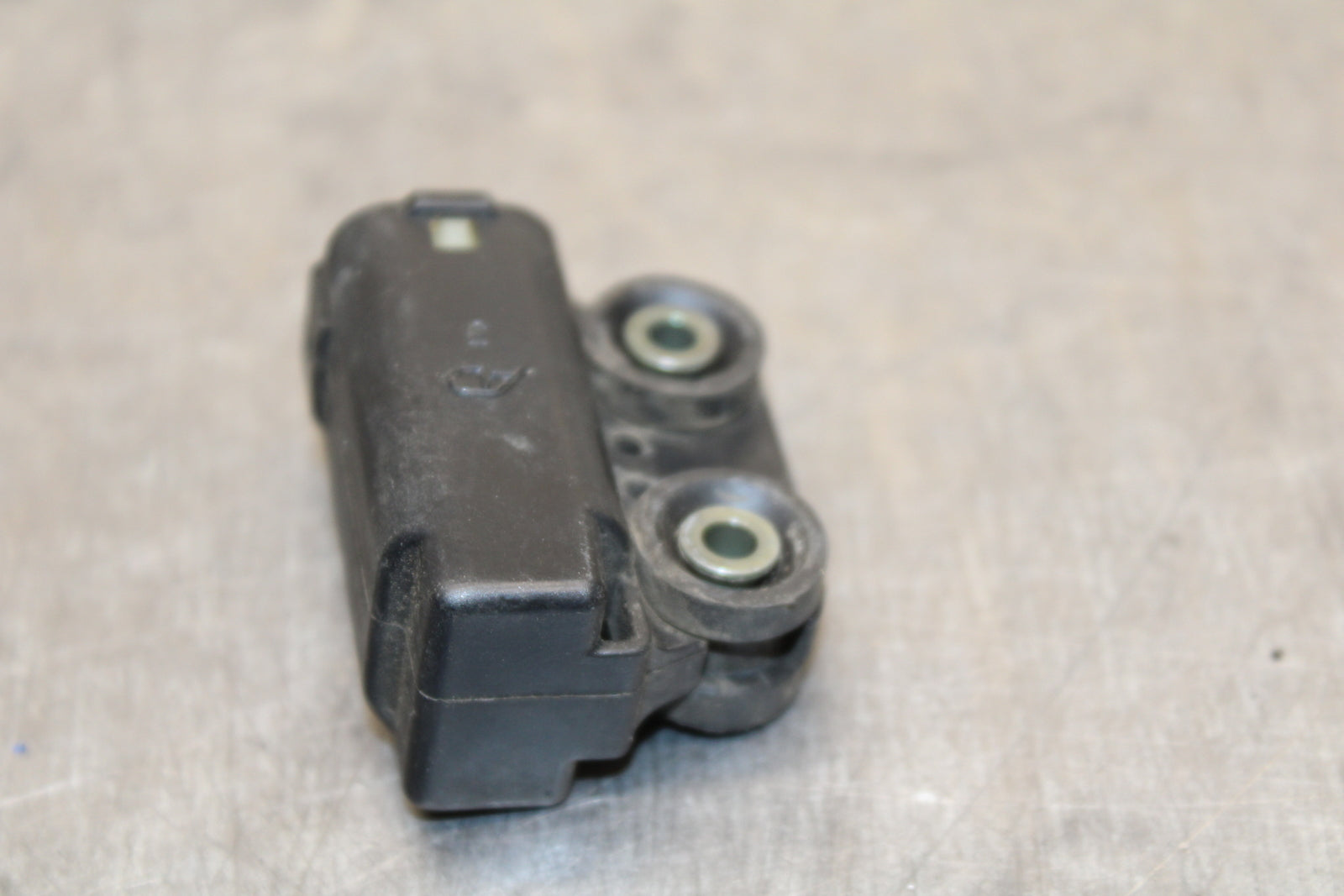 04-05 YAMAHA YZF R1 TIP OVER BANK ANGLE CRASH SENSOR SWITCH BB131