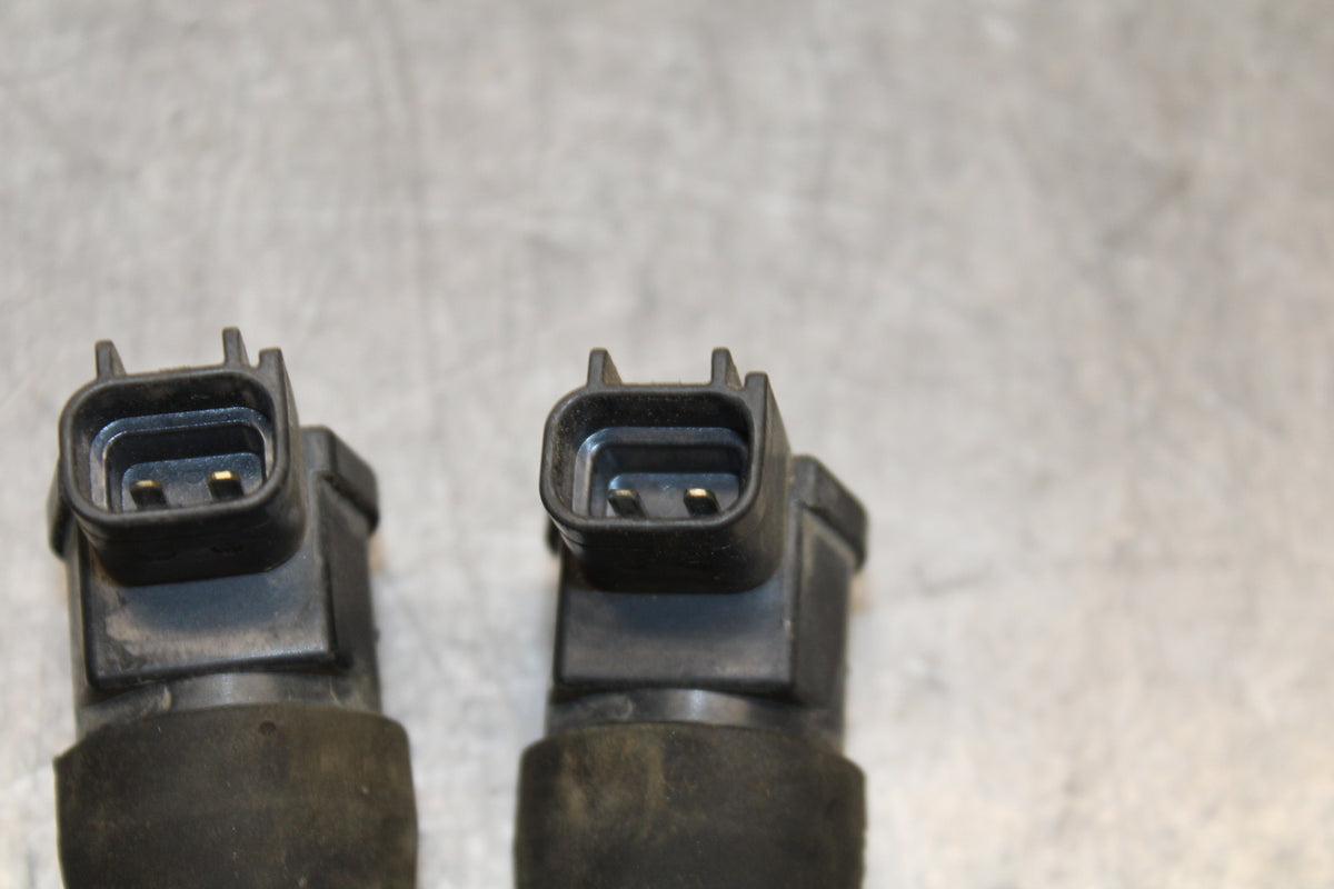 07-08 SUZUKI BURGMAN 650 IGNITION COIL SPARK PLUG CAP SET BB123