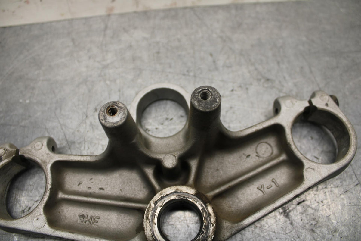89-90 YAMAHA FZR600 FORKS UPPER TRIPLE TREE CLAMP BB76