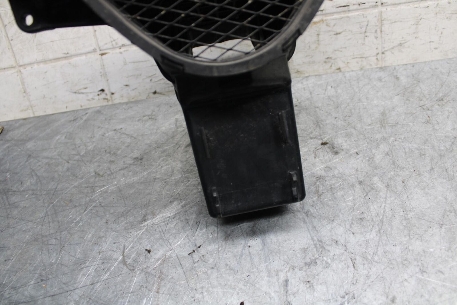 2009 Kawasaki Ninja ZX6R ZX600R UPPER FAIRING MIRROR GAUGES STAY BRACKET BB538