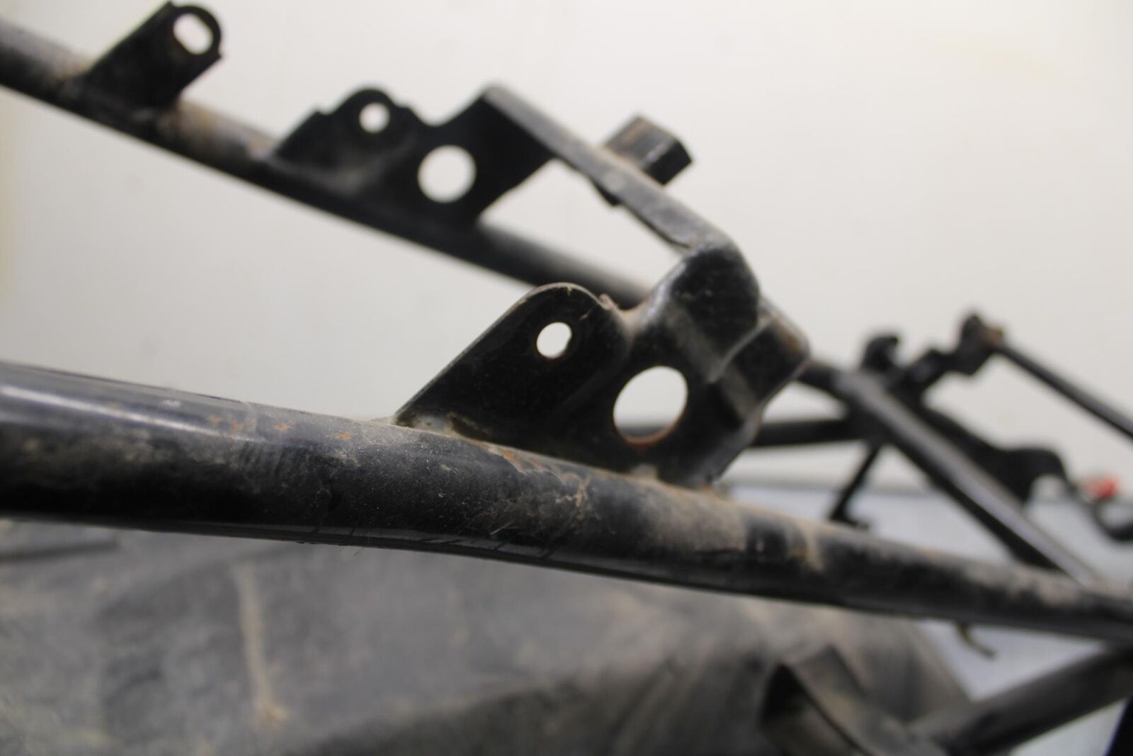 1988 Yamaha FZ600 REAR SUBFRAME BACK SUB FRAME BB601