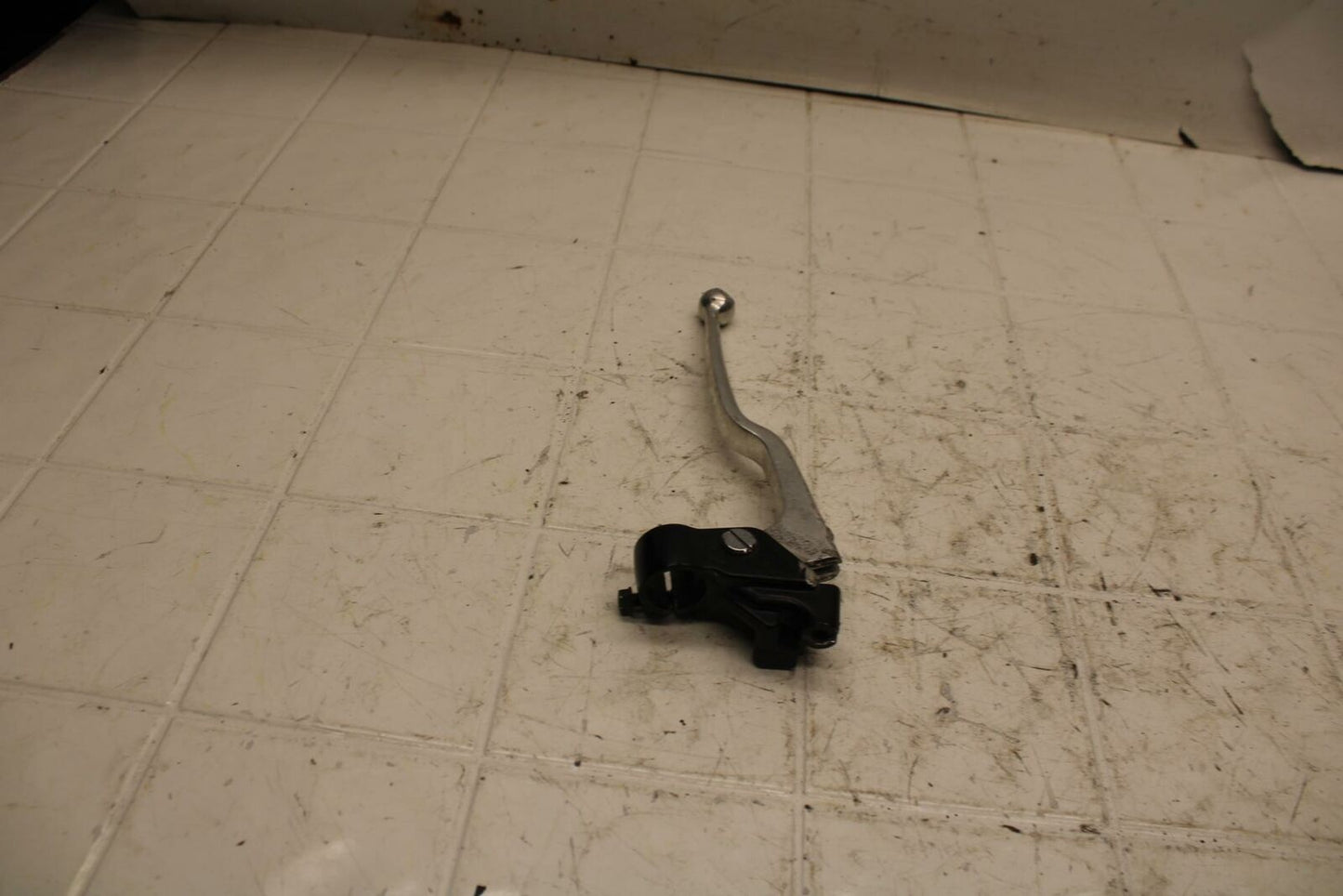 05-06 HONDA CBR600RR CLUTCH PERCH MOUNT WITH LEVER BB399 
