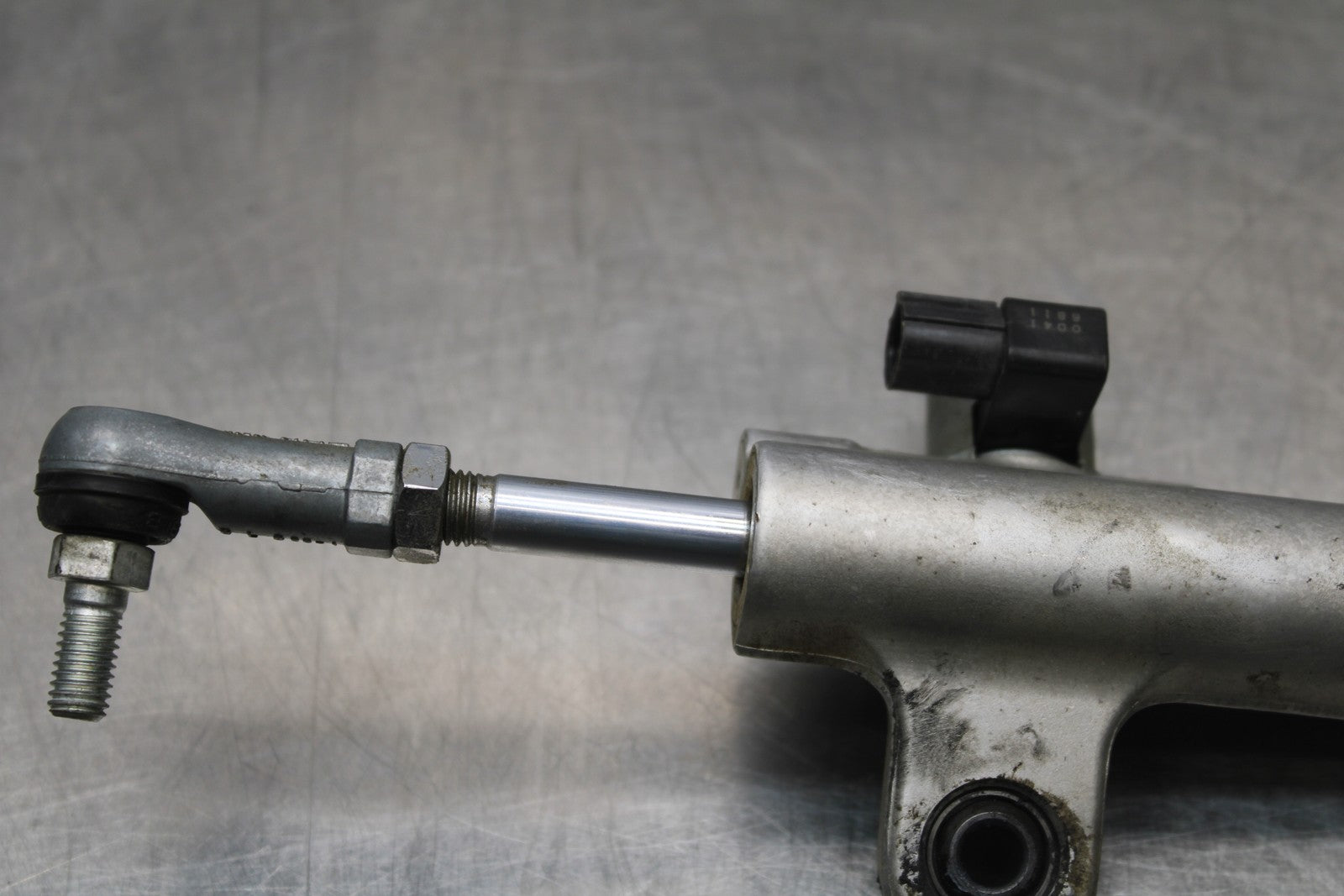 11-22 SUZUKI GSXR 600  STEERING DAMPER STABILIZER BB193