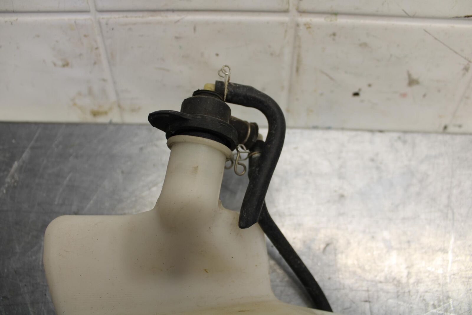 07 YAMAHA YZF R6 2c0 COOLANT WATER TANK RESERVOIR BOTTLE 2C0-21871-00-00 BB75