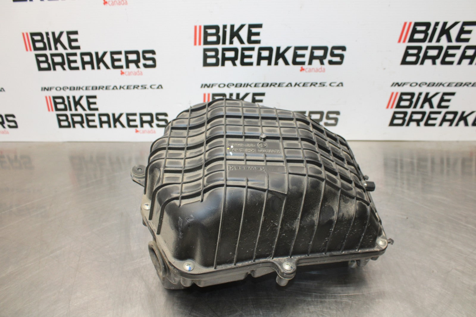18-23 KAWASAKI NINJA 400 EX400 ABS AIRBOX AIR INTAKE FILTER BOX BB177