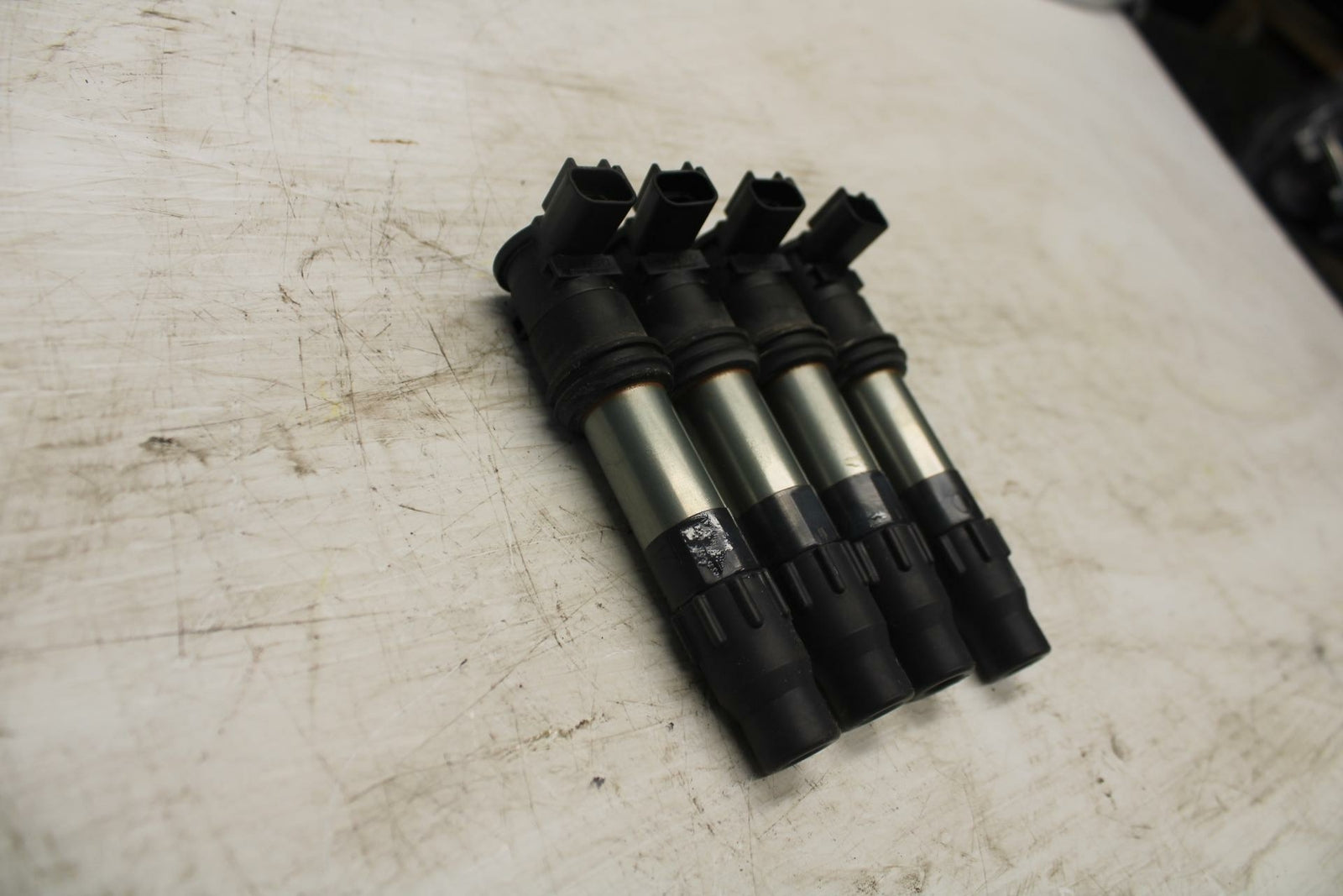 07-12 SUZUKI BANDIT 650F IGNITION COILS COIL SPARK PLUG CAPS BB280