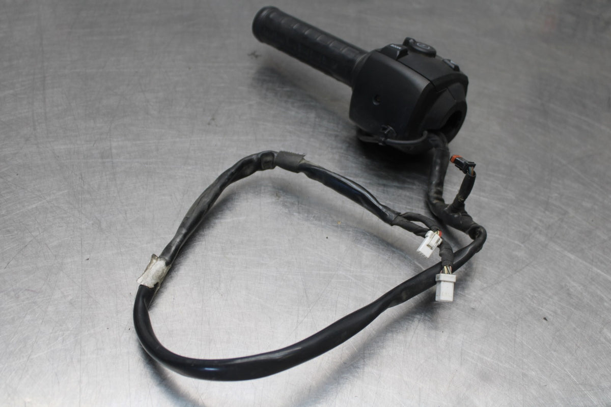 22 HARLEY-DAVIDSON PAN AMERICA 1250 RIGHT HANDLE BAR KILL OFF START SWITCH BB910