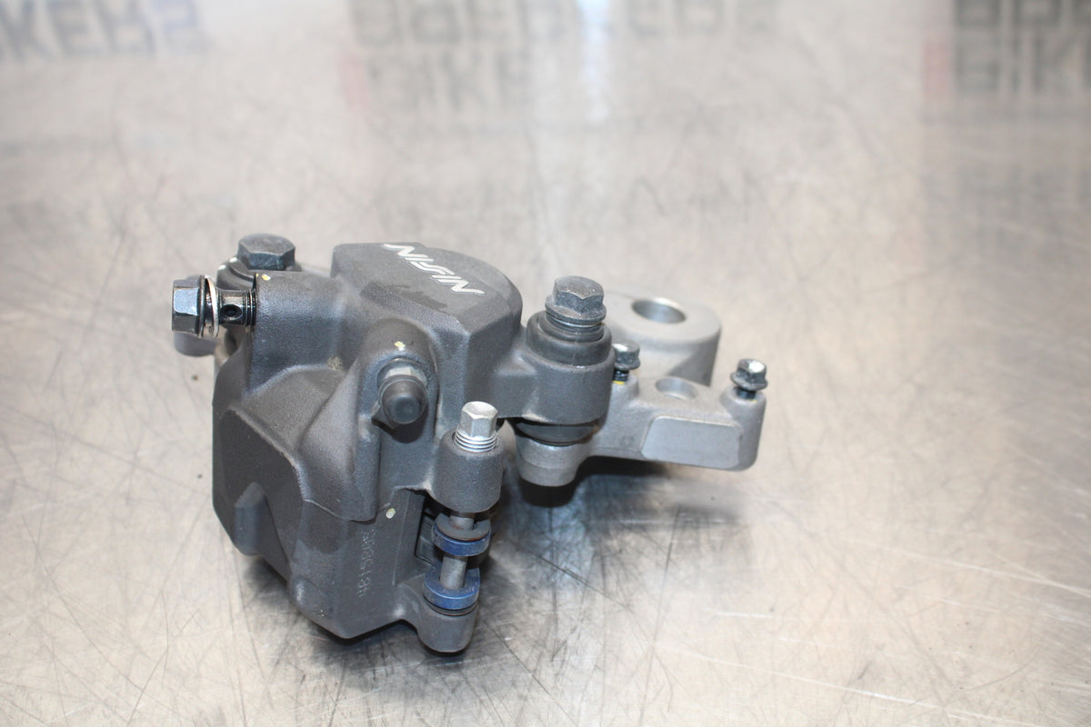 15-16 HONDA CB300F REAR BACK BRAKE CALIPER W MOUNT BRACKET BB150