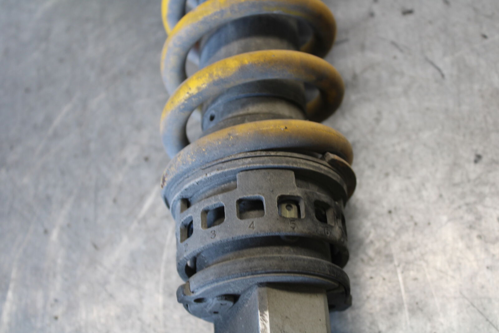 03-04 HONDA CBR600RR REAR BACK SHOCK ABSORBER SUSPENSION 52400-MEE-003 BB661