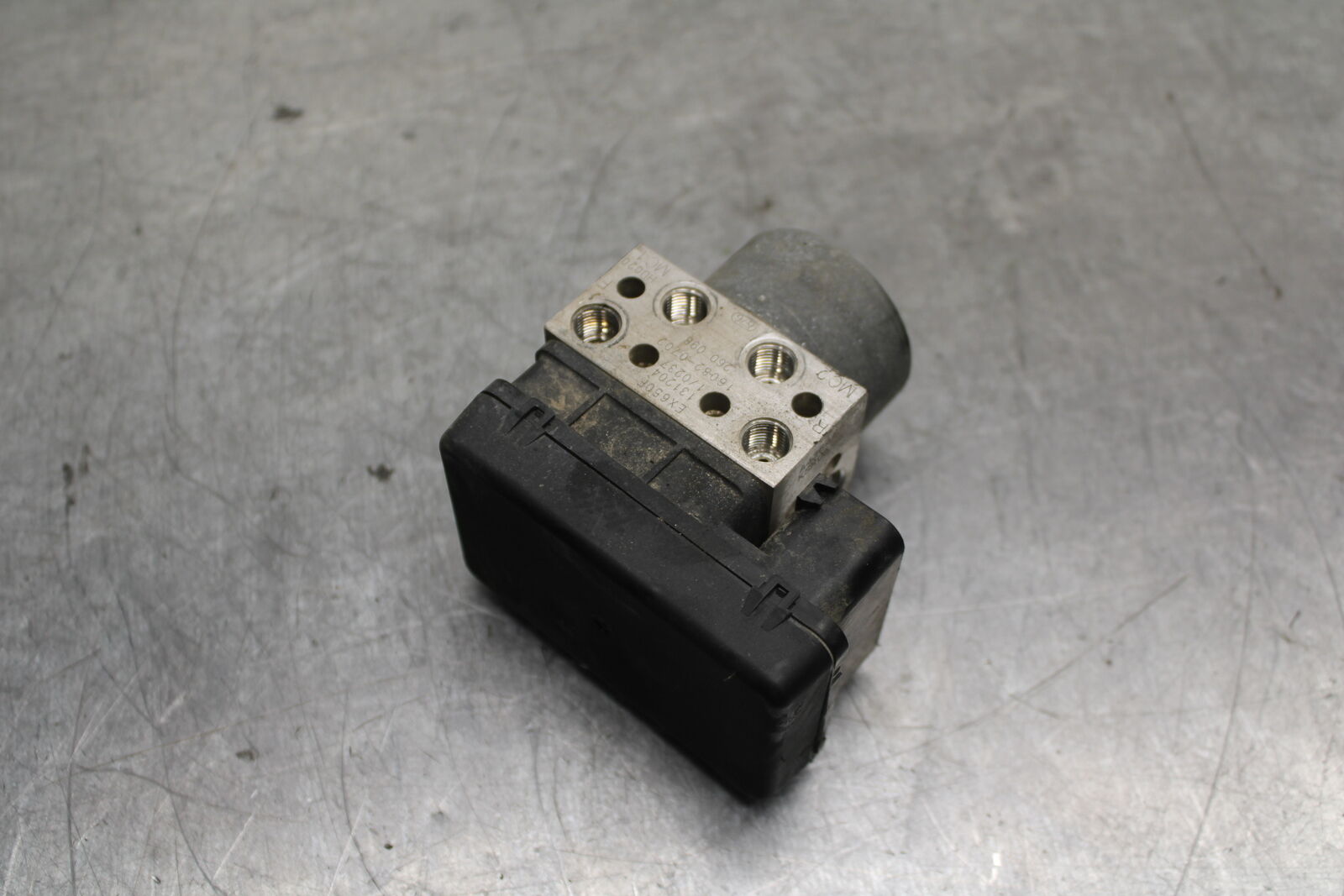 14-15 KAWASAKI NINJA 650 EX650F ABS ABS PUMP UNIT MODULE BB741