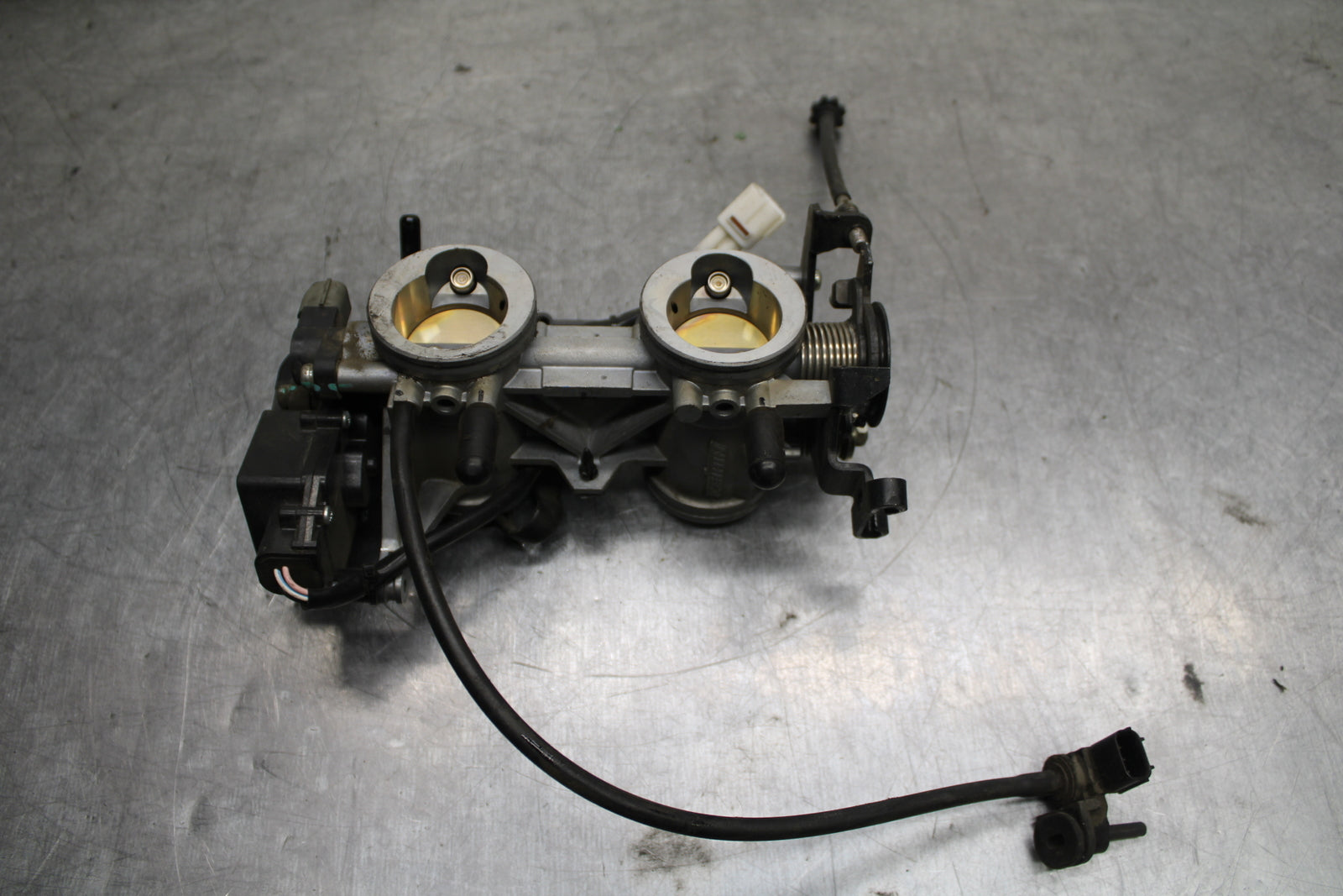 14-15 KAWASAKI NINJA 650 EX650F ABS MAIN FUEL INJECTORS / THROTTLE BODIES BB741