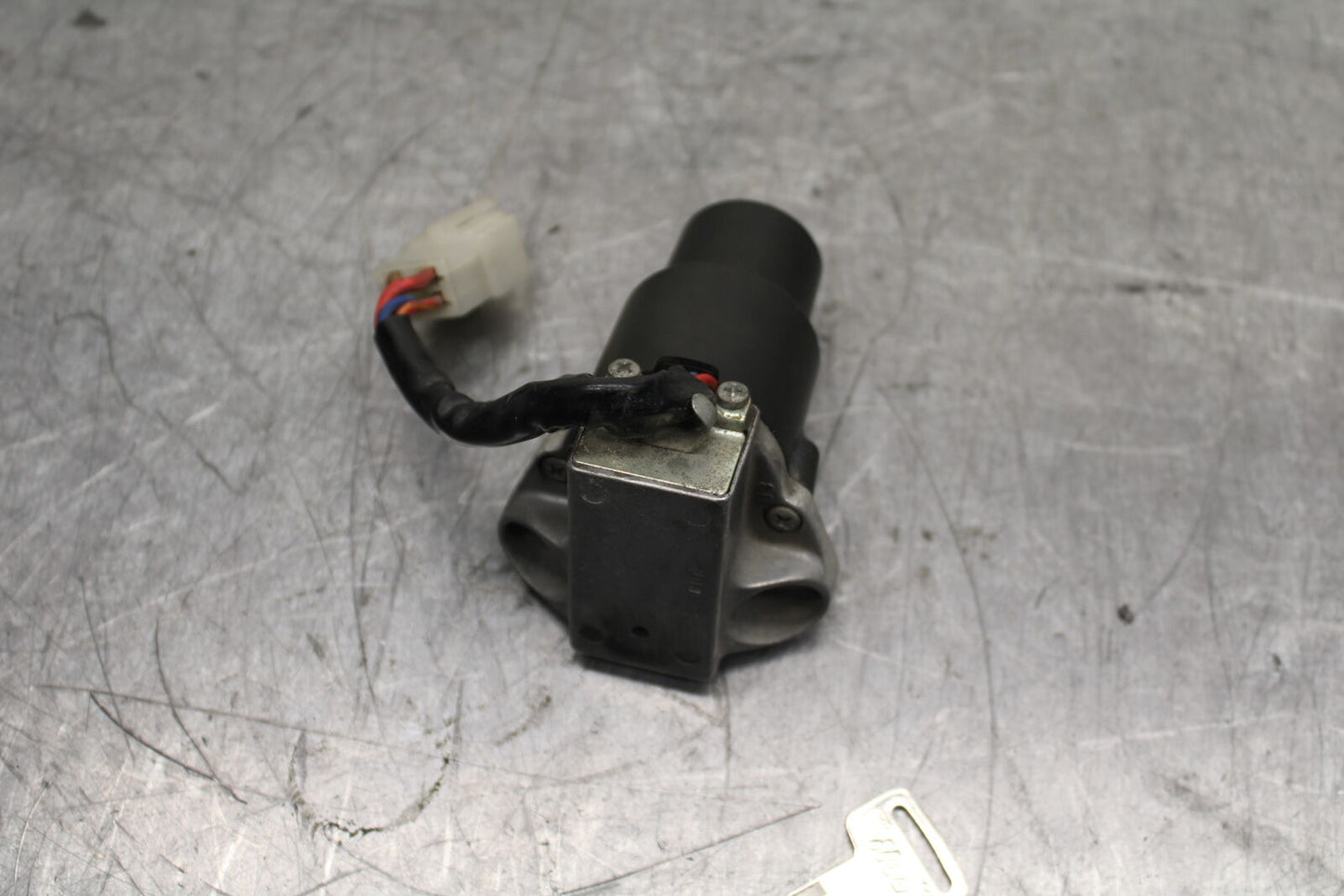 78-81 YAMAHA XS1100 IGNITION LOCK W KEY BB107