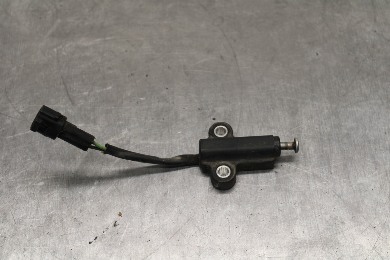 04 SUZUKI INTRUDER 800 KICKSTAND SIDE KICK STAND SENSOR BB758
