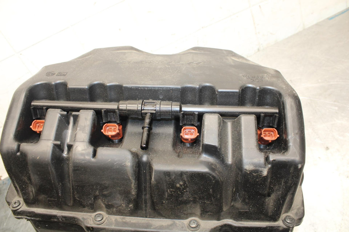 18 YAMAHA YZF R1  AIRBOX AIR INTAKE FILTER BOX BB473
