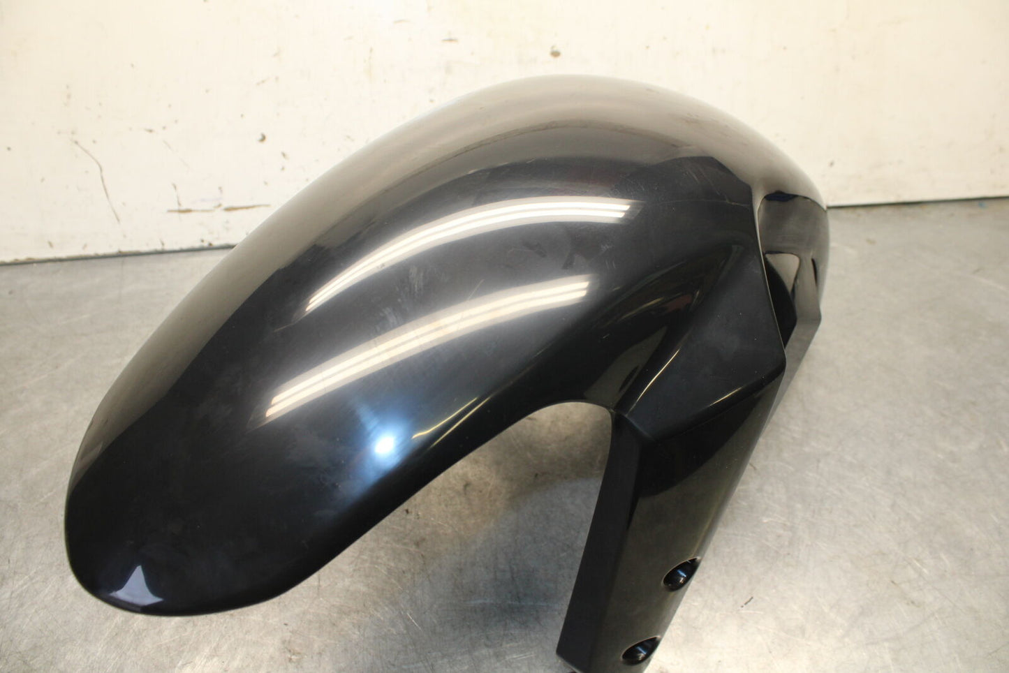 05-06 SUZUKI BOULEVARD M50 FRONT FENDER 53110-10F30-13L 53110-10F30-YAY BB671