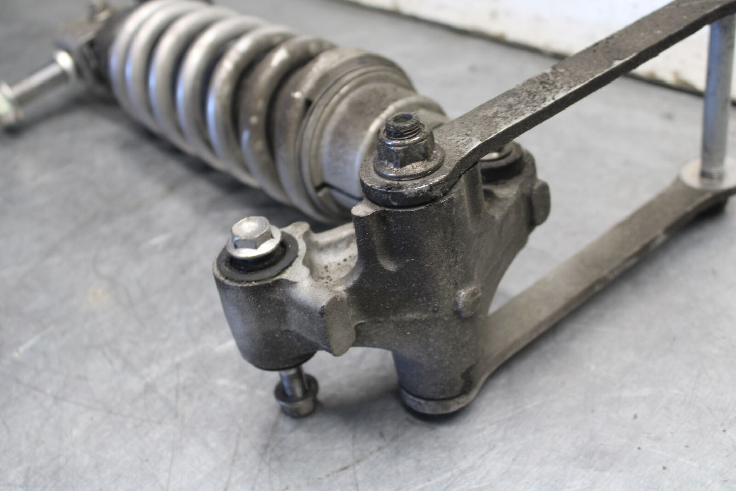 09-12 KAWASAKI NINJA ZX6R REAR BACK SHOCK SUSPENSION 45014-0250-23K  BB698