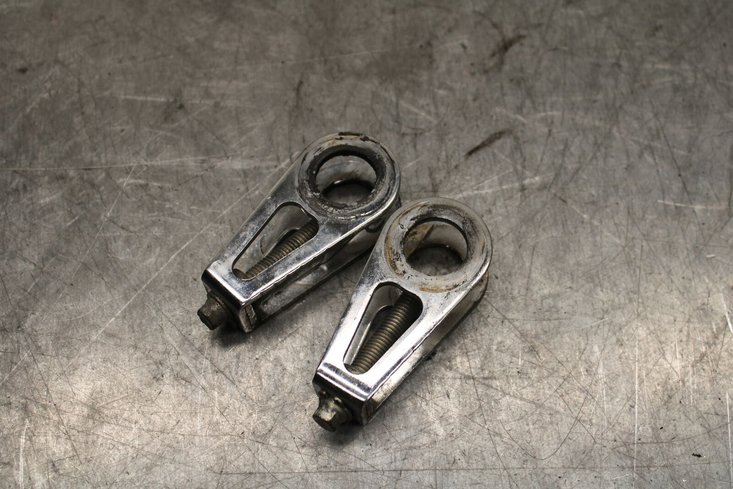 10-13 HONDA SHADOW RS 750 VT750RS SWINGARM CHAIN TENSIONER BRACKETS  BB718
