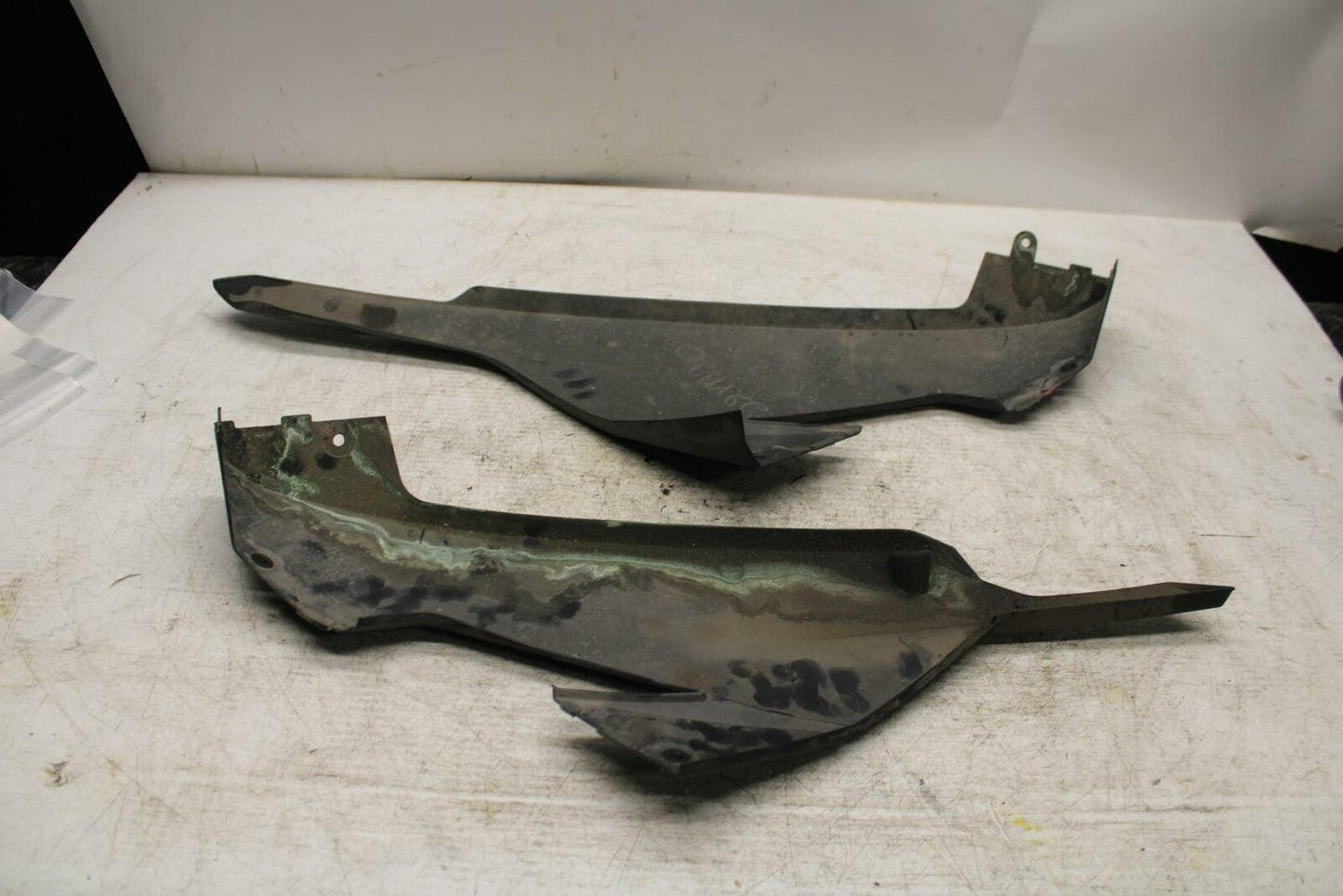 12-13 KAWASAKI EX300 NINJA LOWER BOTTOM BELLY FAIRING COWL BB373