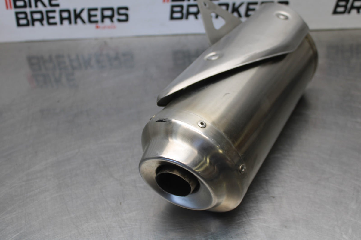 12 TRIUMPH STREET TRIPLE R RIGHT EXHAUST PIPE MUFFLER SLIP ON CAN SILENCER BB914