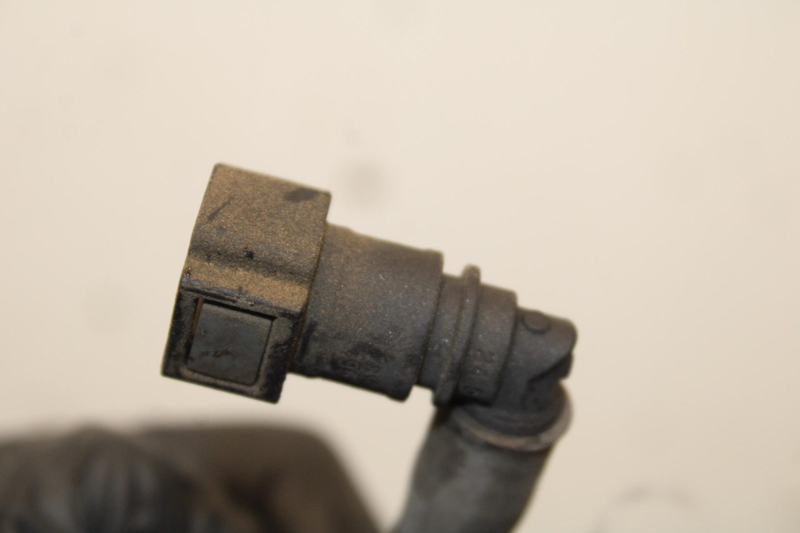 03-08 KAWASAKI VULCAN 1600 FUEL HOSE BB616