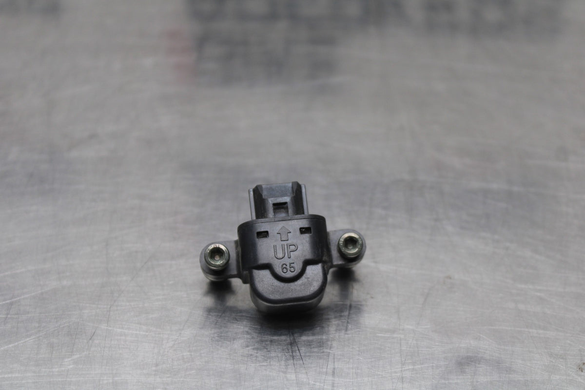 05-06 KAWASAKI NINJA ZX6R TIP OVER BANK ANGLE CRASH SENSOR SWITCH  BB877