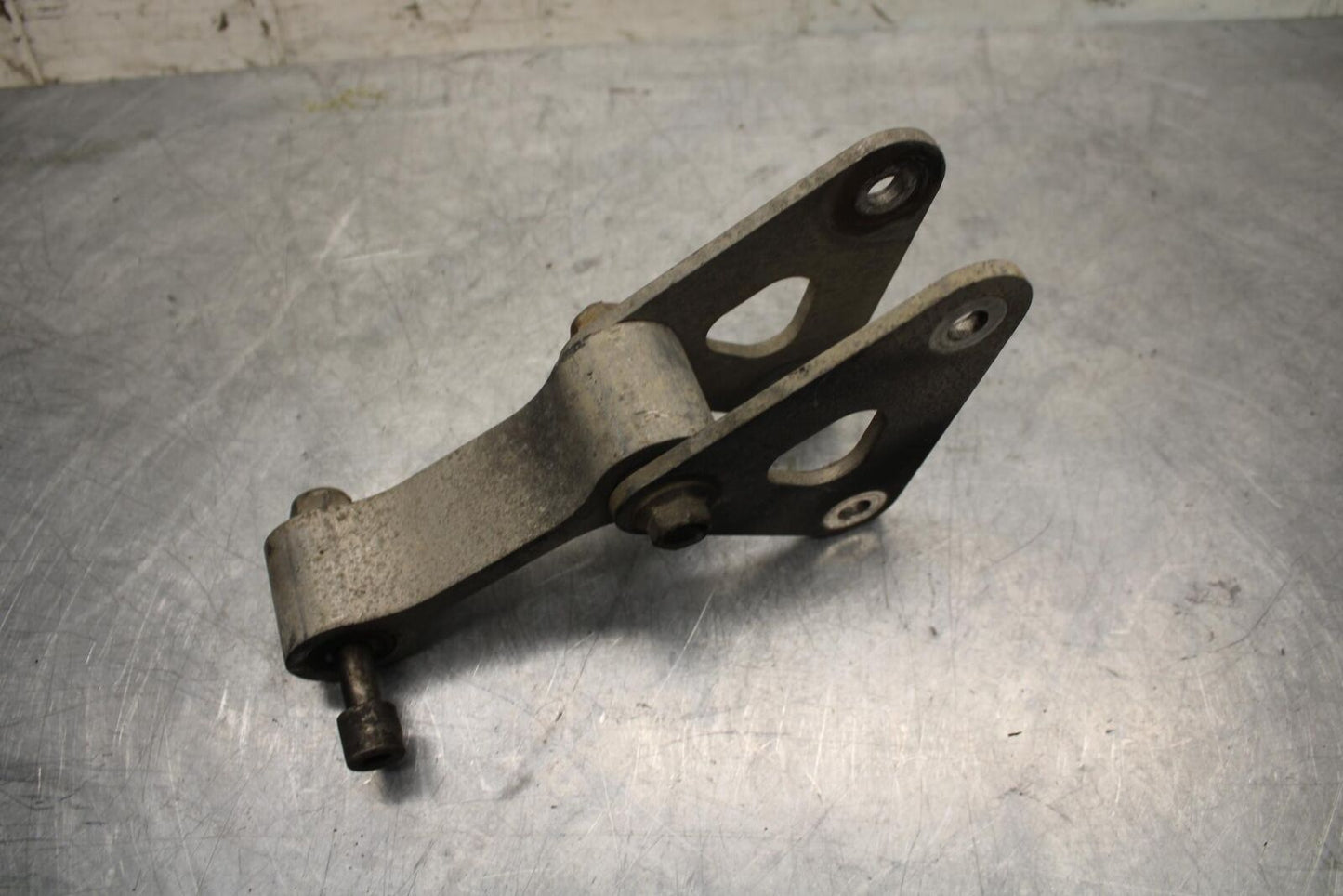 1996 Honda CBR900RR REAR DOGBONE SHOCK LINKAGE LINK BB09