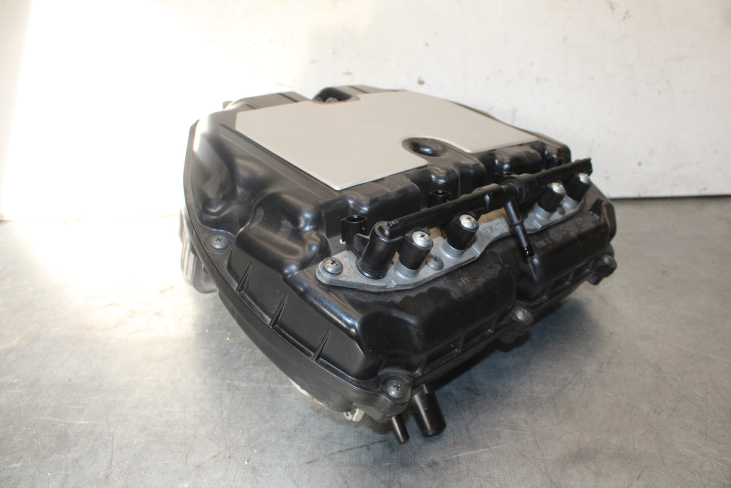 09-12 KAWASAKI NINJA ZX6R AIRBOX AIR INTAKE FILTER BOX 11010-0198 BB698