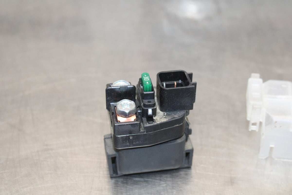 08-10 SUZUKI GSXR 600 ENGINE STARTER RELAY STARTING MOTOR SWITCH BB835