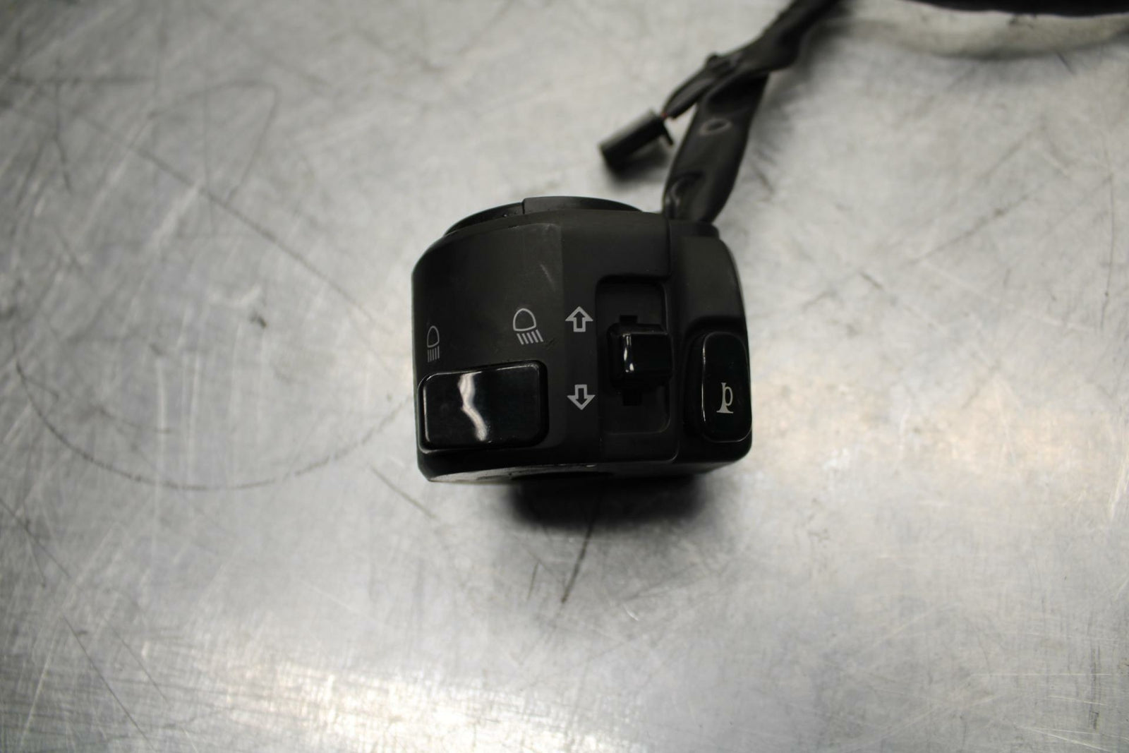 10-13 KAWASAKI Z1000 LEFT CLIP ON HANDLE HORN SIGNALS SWITCH SWITCHES  BB421
