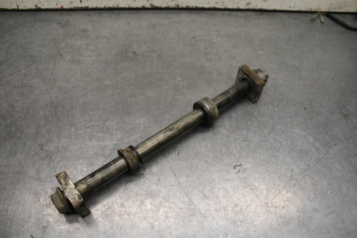 16-17 KAWASAKI VULCAN S 650 EN650 ABS REAR AXLE WHEEL RIM PIVOT BOLT AXEL  BB731