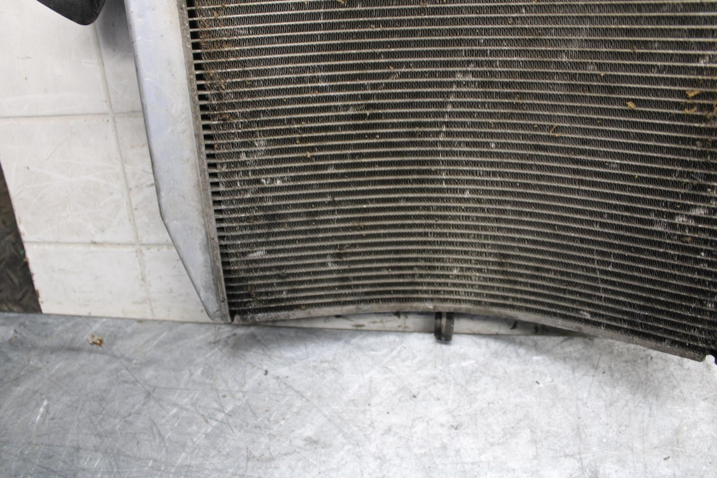 2009 Kawasaki Ninja ZX6R ZX600R RADIATOR MOTOR COOLER COOLING RADIATER  BB538