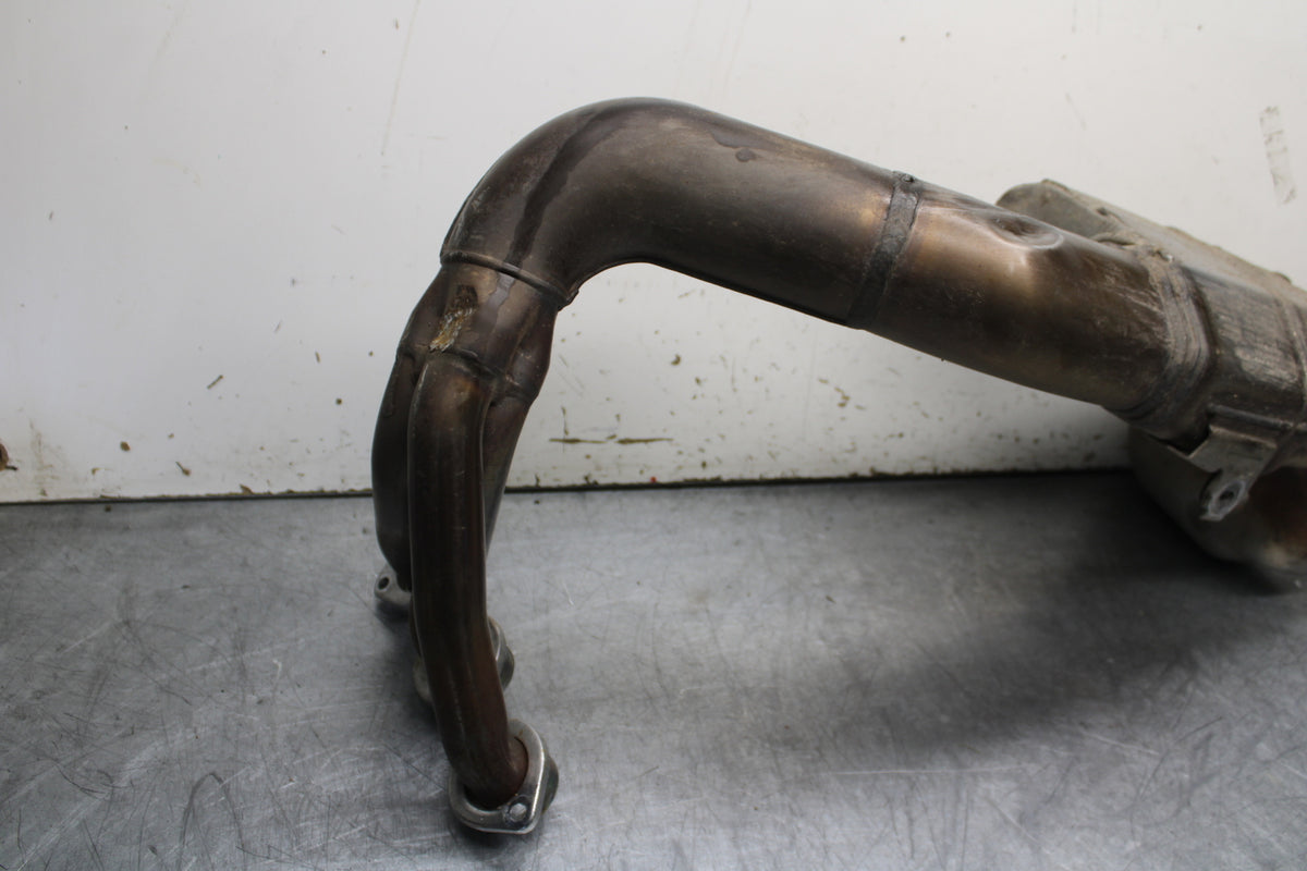22-24 YAMAHA XSR900 FULL EXHAUST SYSTEM HEADERS PIPE MUFFLER BB710