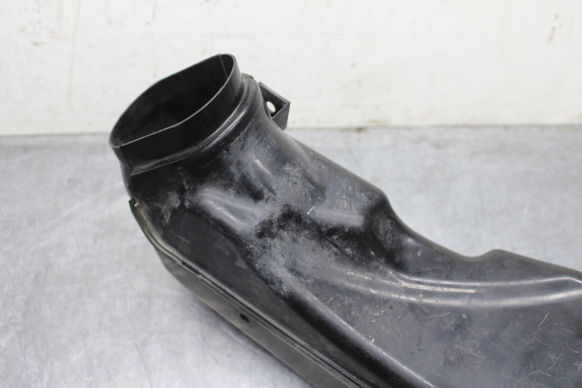 08-10 SUZUKI GSXR 600 RIGHT LEFT AIR INTAKE DUCTS BB132