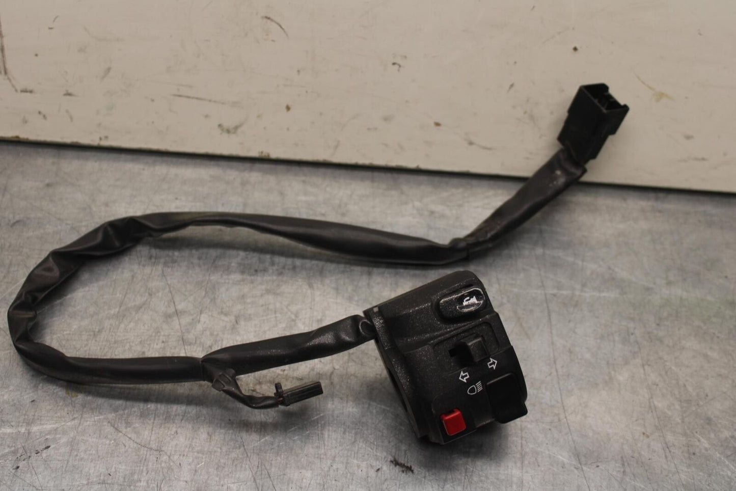 12-17 KAWASAKI ER-6N Z650 LEFT CLIP ON HANDLE HORN SIGNALS SWITCH  BB607