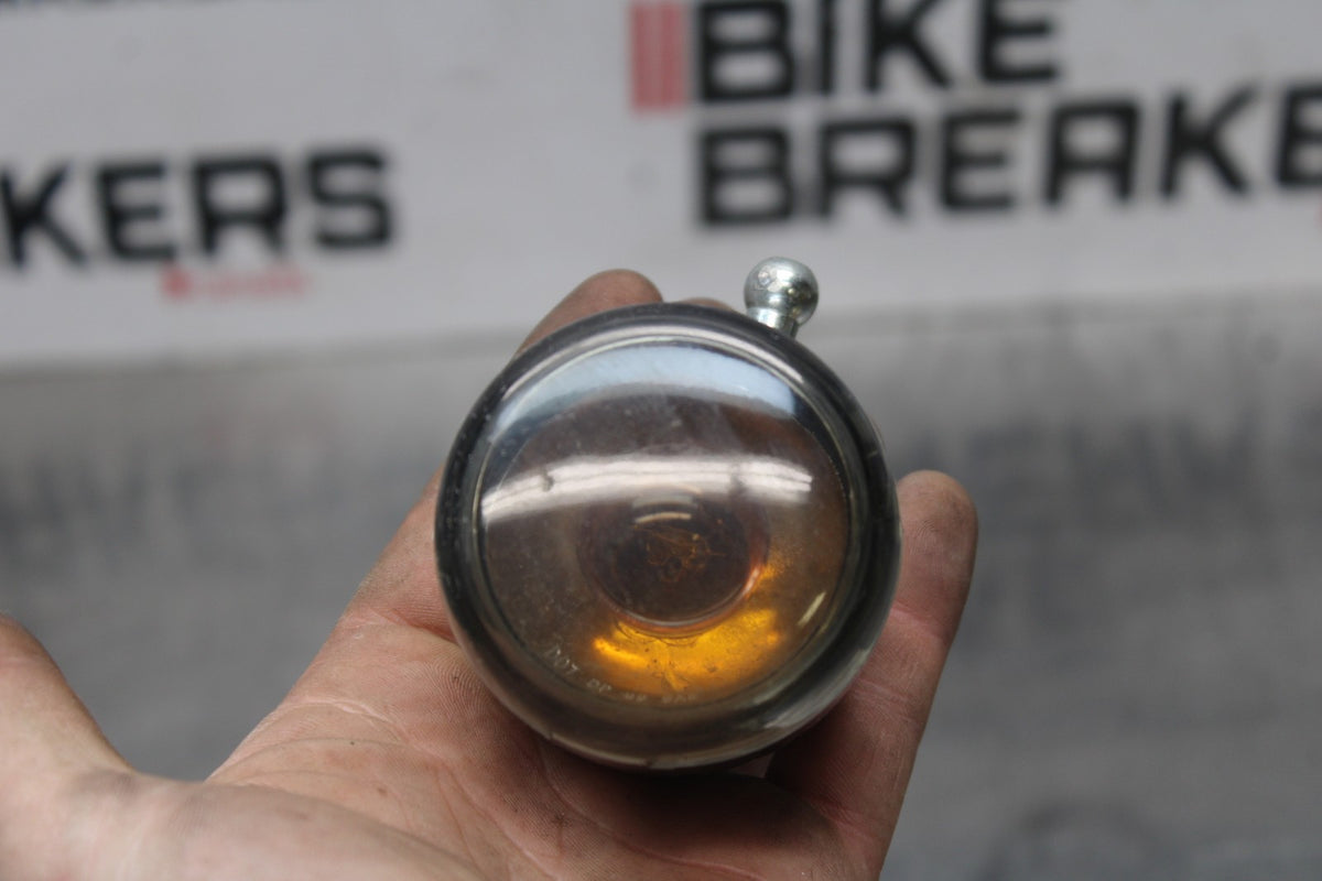 09 HARLEY-DAVIDSON SPORTSTER 1200 CUSTOM XL1200C FRONT TURN SIGNALS  BB776