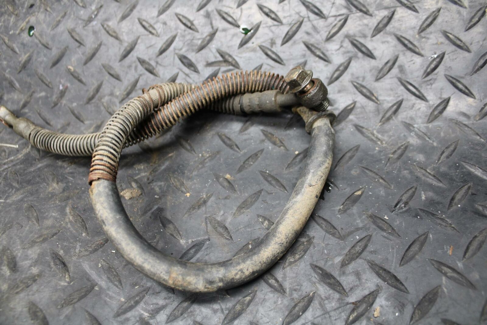2004 Yamaha Banshee 350 YFZ350 REAR BACK BRAKE HOSE FLUID LINE BB232