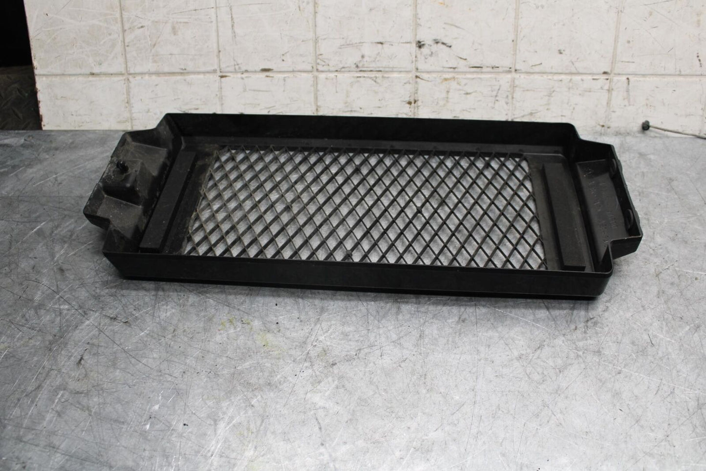 2007 Suzuki Boulevard M50B RADIATOR GRILLE GRILL SHIELD GUARD BB537