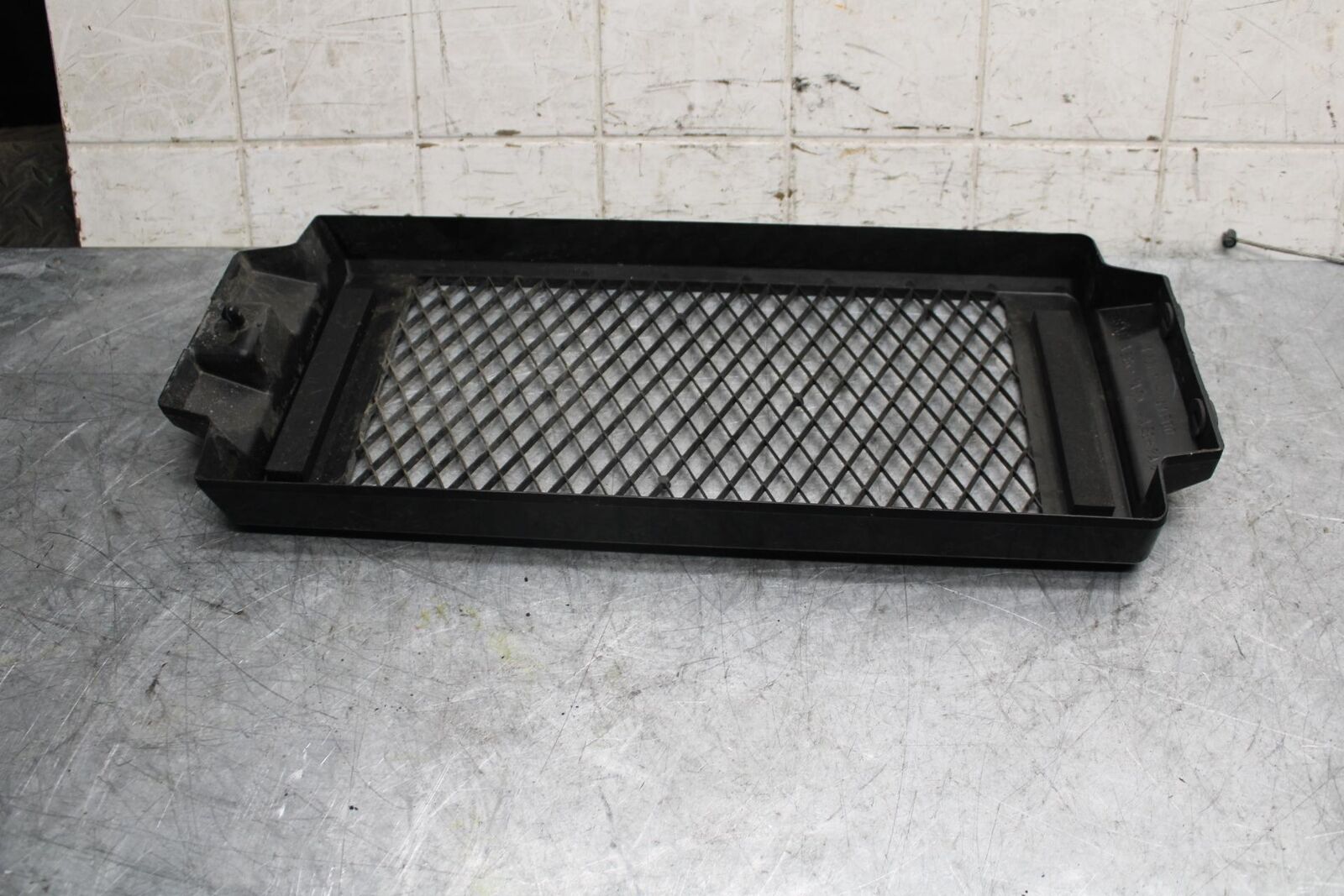 2007 Suzuki Boulevard M50B RADIATOR GRILLE GRILL SHIELD GUARD BB537