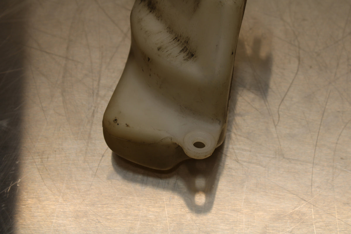 96 YAMAHA YZF750R COOLANT WATER TANK RESERVOIR BOTTLE BB137